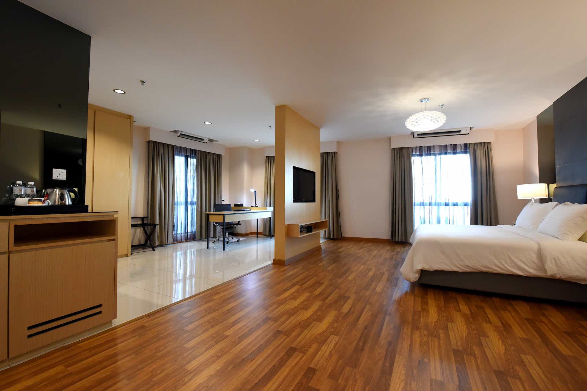 Executive-Room_1-1